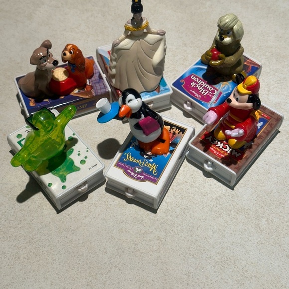 DISNEY VIDEO 1998 Vintage McDonald’s Happy Meal 6 Toys - Full Set All Opened - Picture 3 of 6